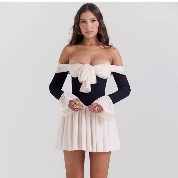 HOUSE OF CB 'Alana' Black & Cream Off Shoulder Dress - Picture 1 of 10